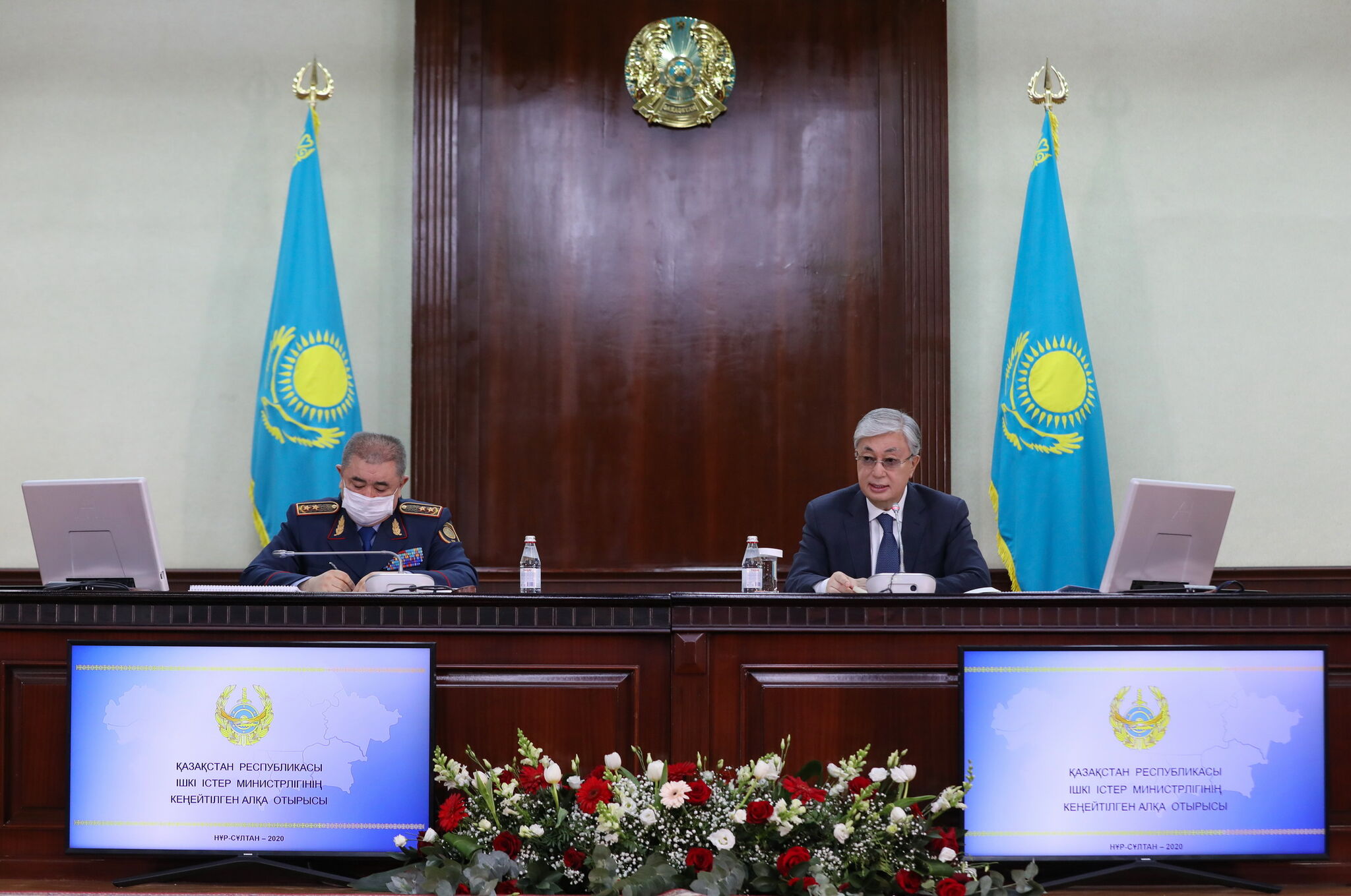 Глава государства провел расширенное заседание коллегии министерства внутренних дел