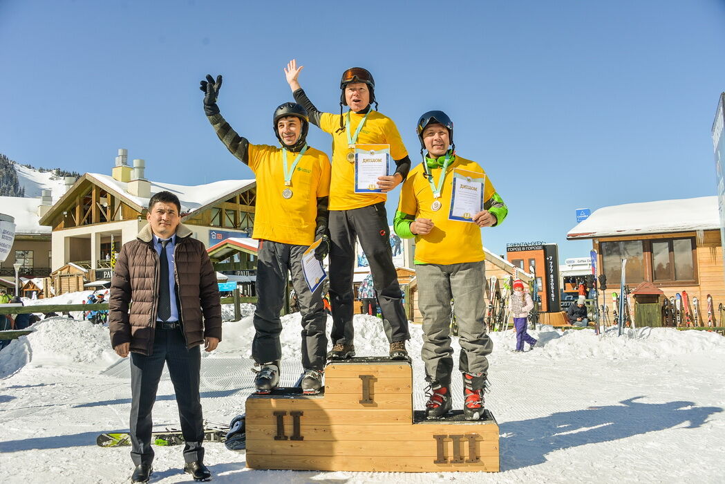 С горы - на лыжах – Фото №8 С горы - на лыжах – Фото №8