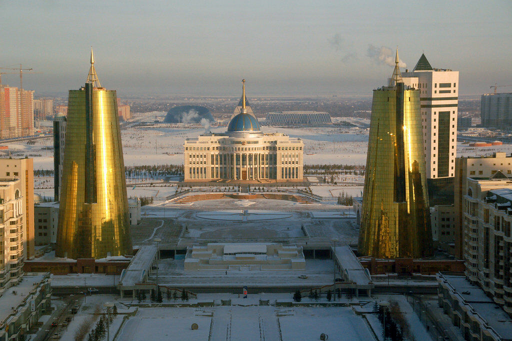Что со временем в казахстане. Евразия фото города. Астана Евразия. Время в Казахстане. Астана время.