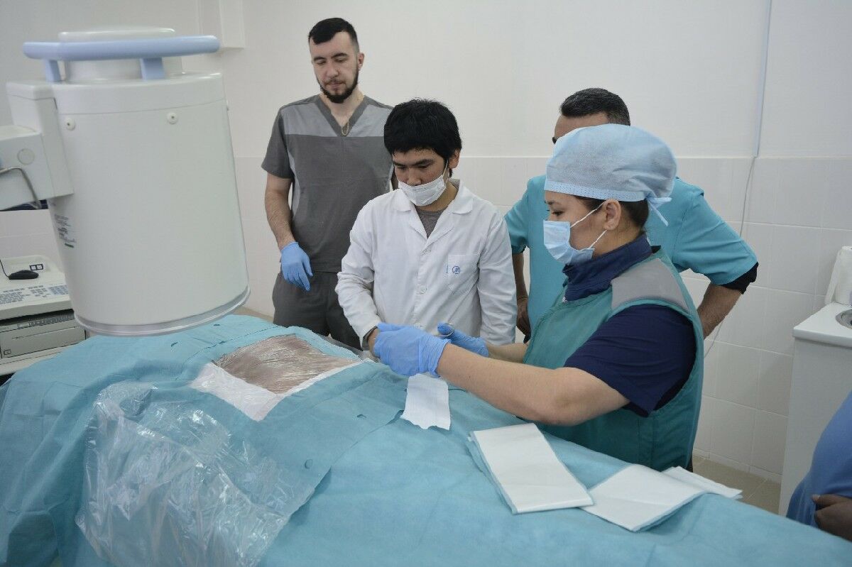 Бери диплом, пошли в аул