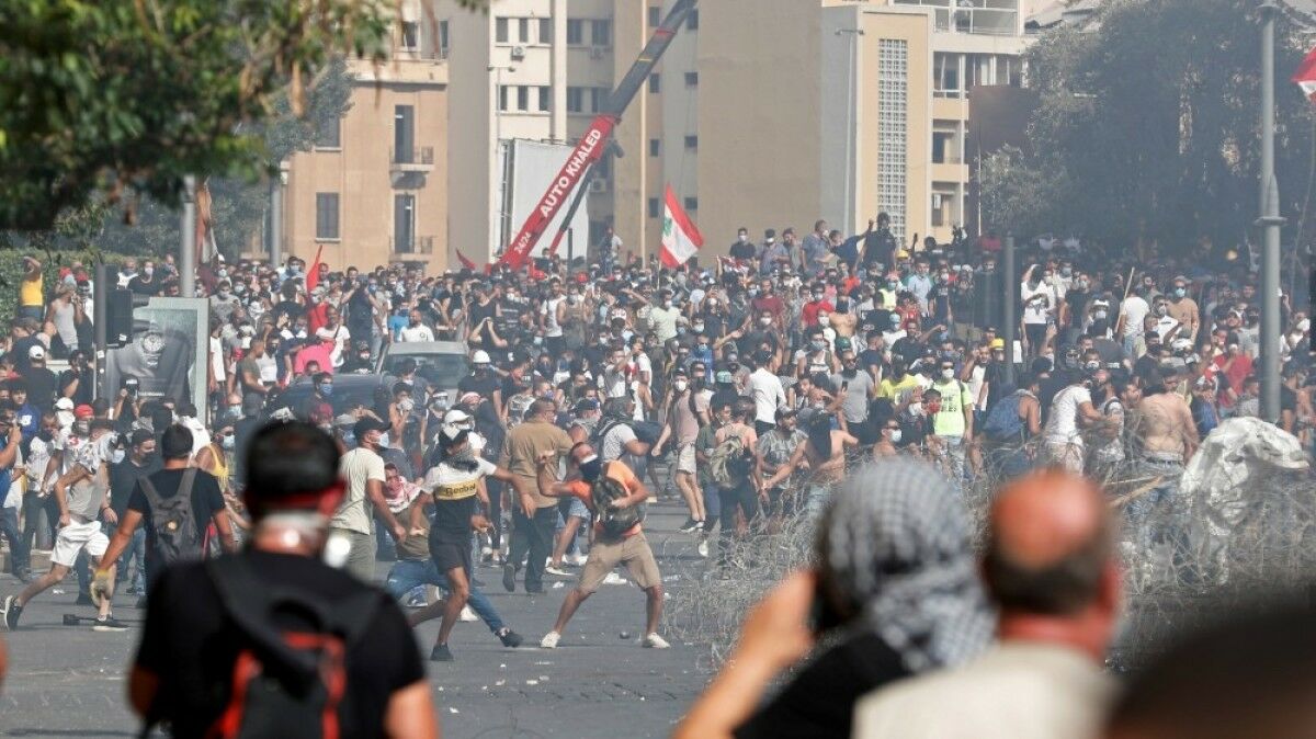 Бейрут трясёт от взрыва