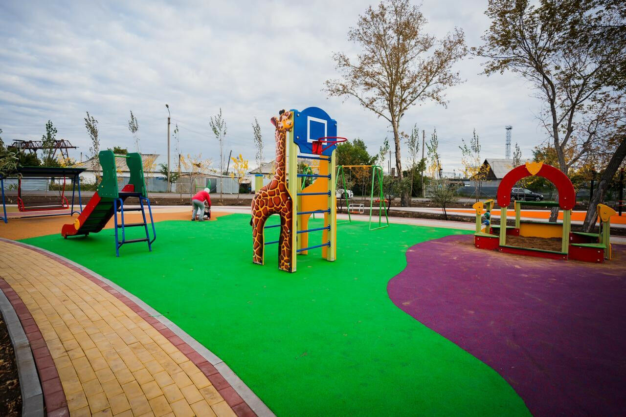 На месте болот и пустырей благоустраивают парки и большие дворы в Нур-Султане – Фото №7