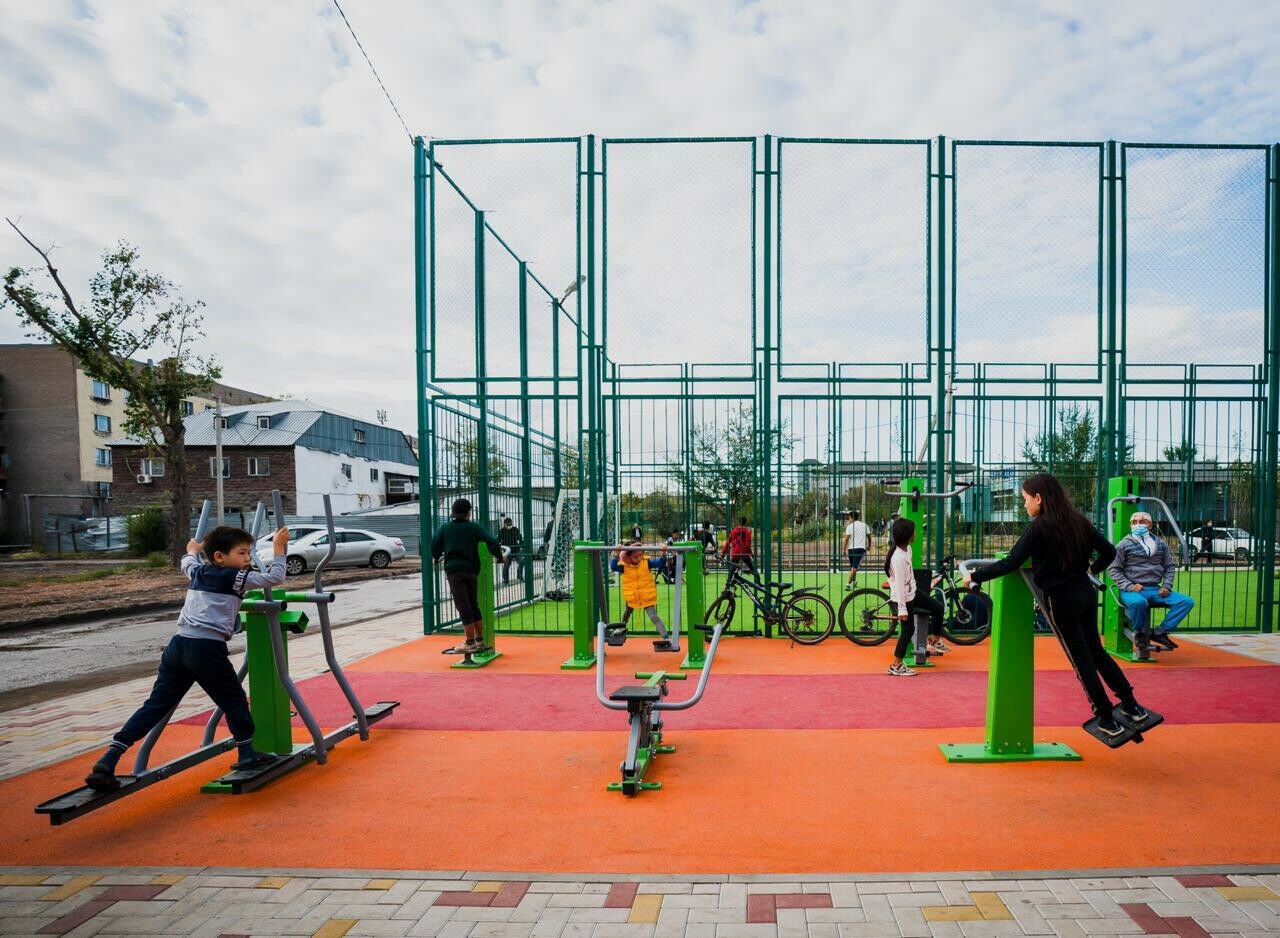 На месте болот и пустырей благоустраивают парки и большие дворы в Нур-Султане – Фото №3