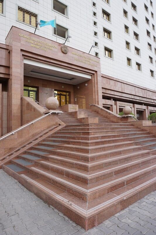 Взятка делу не поможет,