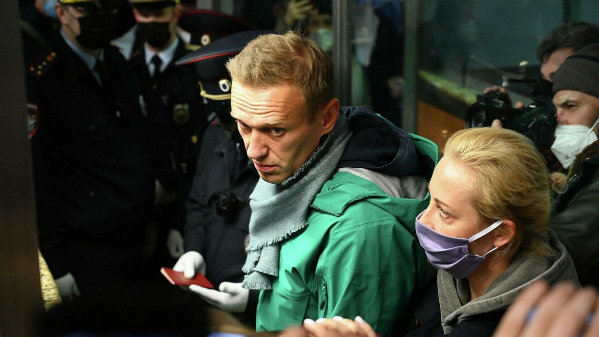 Обсудят арест Навального