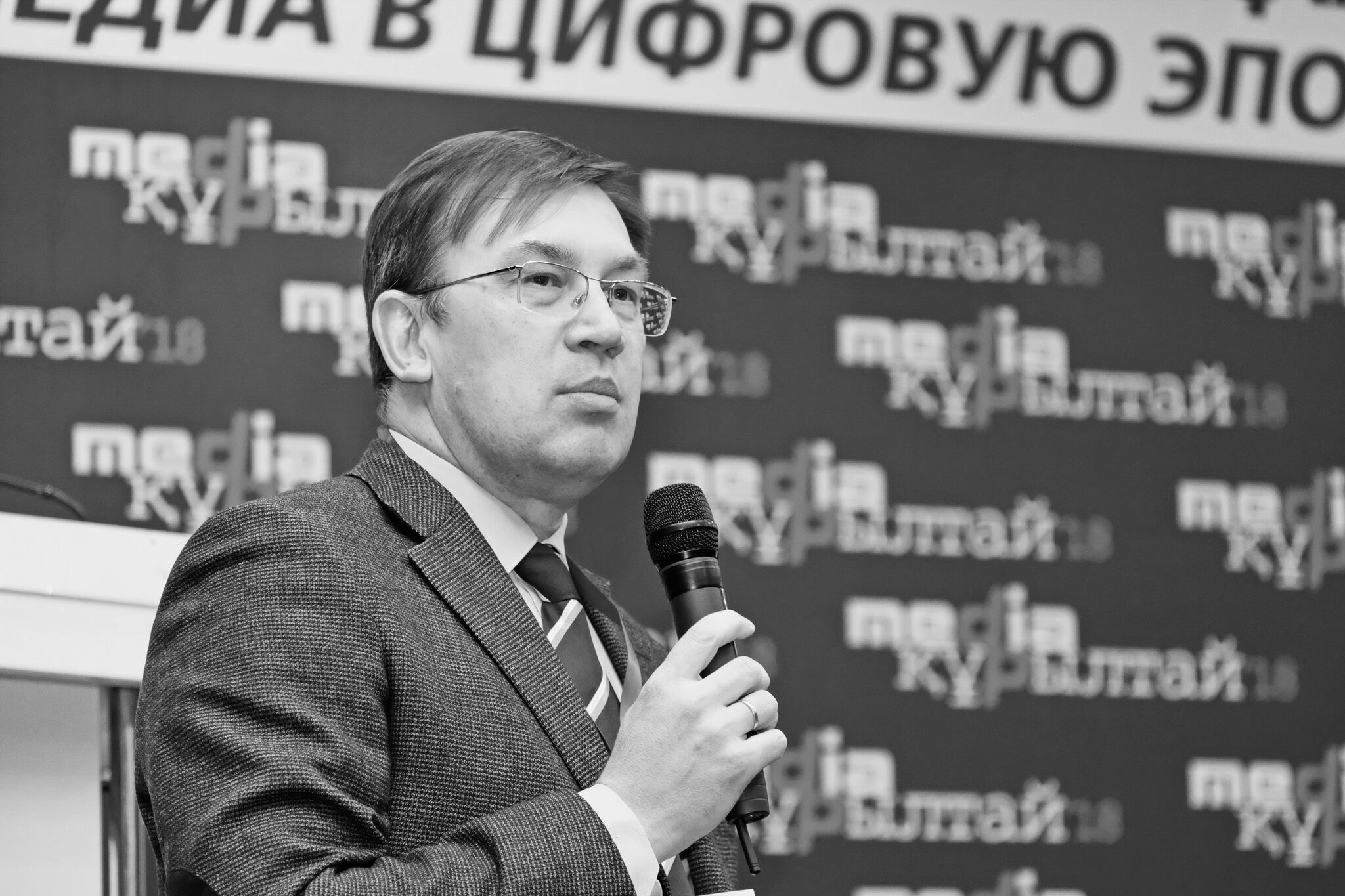 Умер главный редактор informburo.kz Михаил Дорофеев