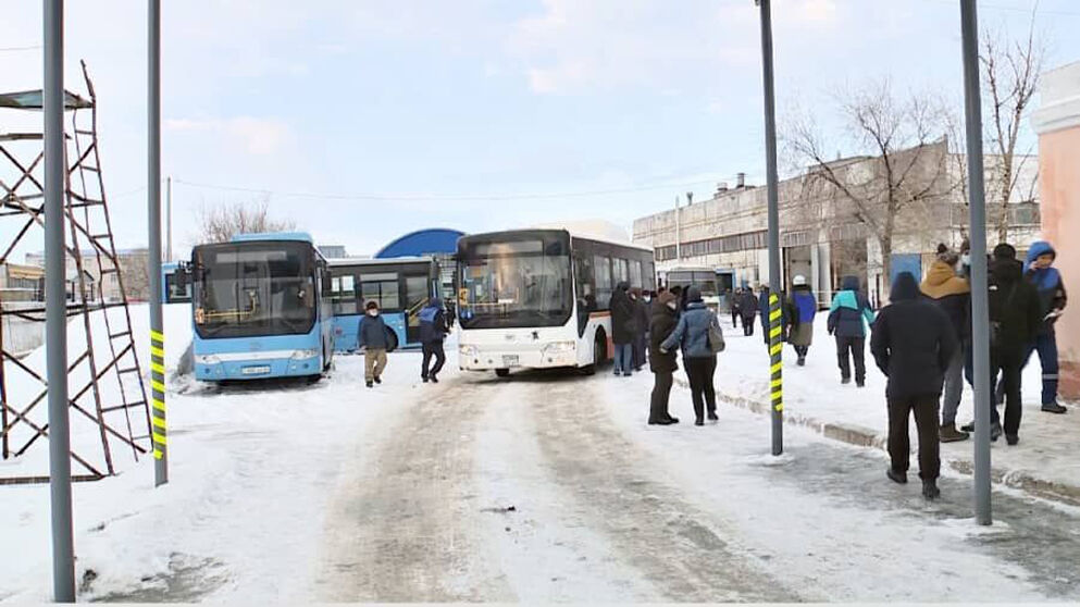 Вернулись  за баранку