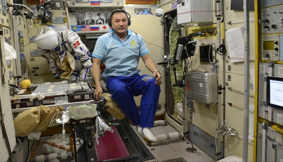 Айдын Аимбетов, космонавт: Благодарите Вселенную  за то, что  у вас есть