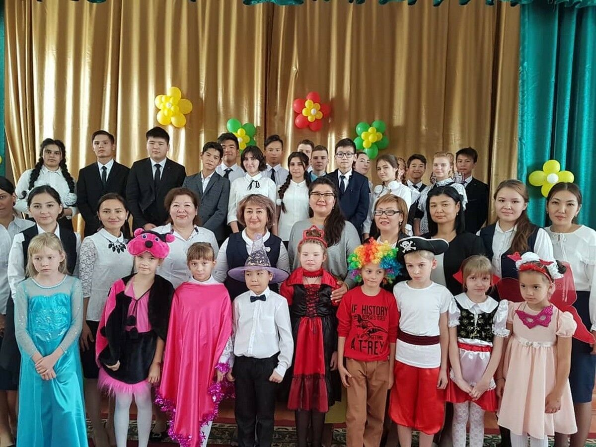 Показали язык