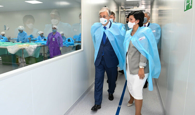 Глава государства ознакомился с работой компании Dolce – Фото №1