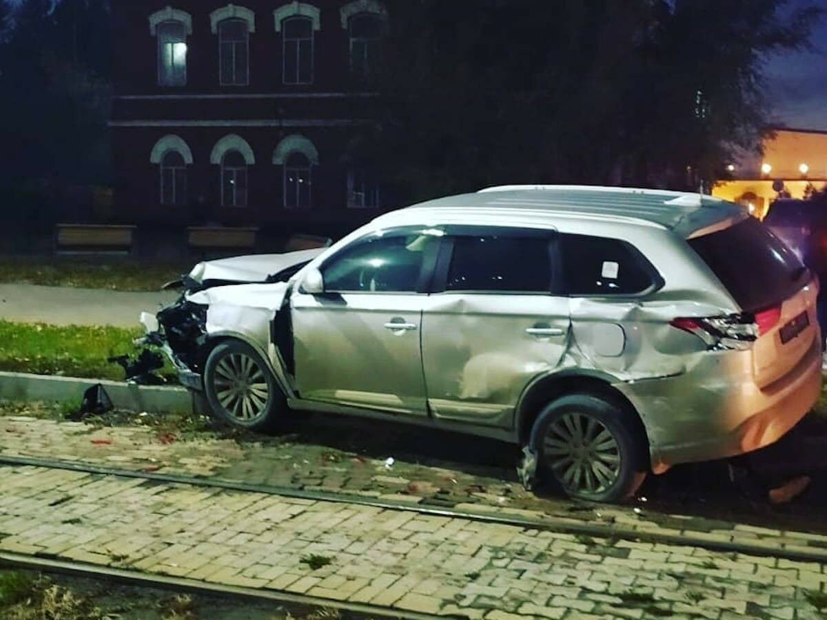 Видишь рельсы - дави на тормоз