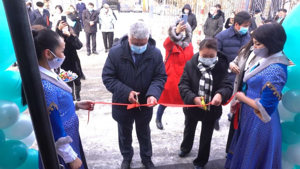 В Алматинской области ежедневно 10 вкладчиков Отбасы банка отмечают новоселье