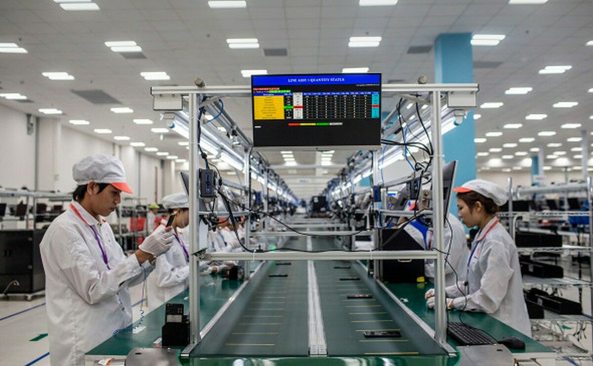 Санкции ударят по смартфонам