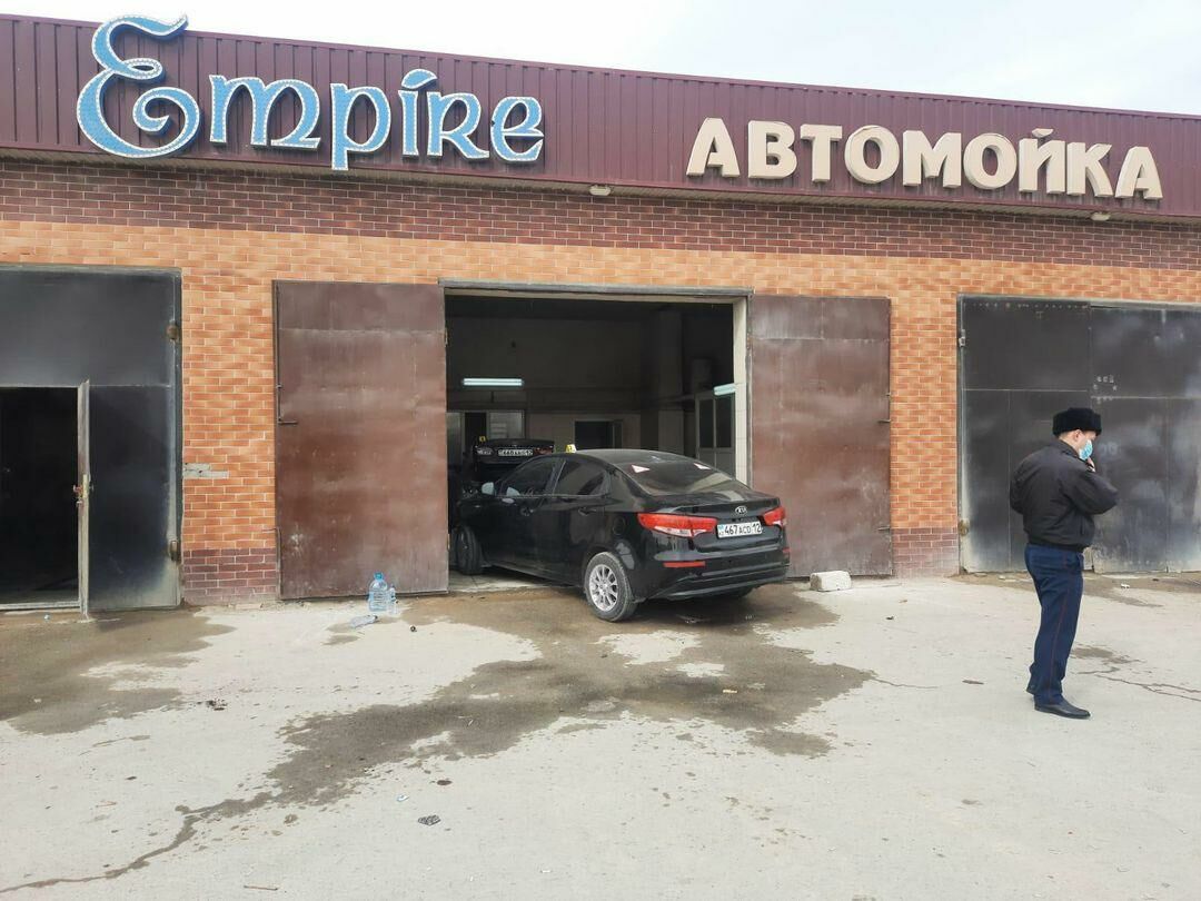 Перепутал педали