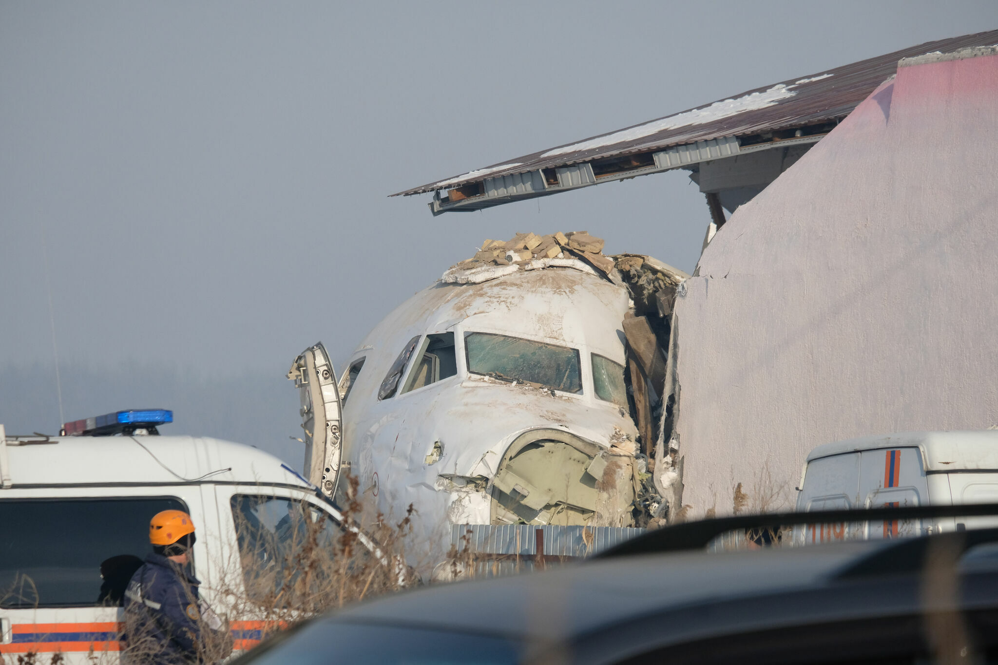 Названа окончательная версия причины крушения самолета Bek Air в декабре 2019 года