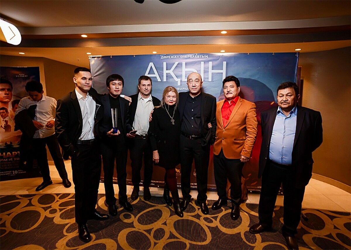 Нет акына  в своём Отечестве