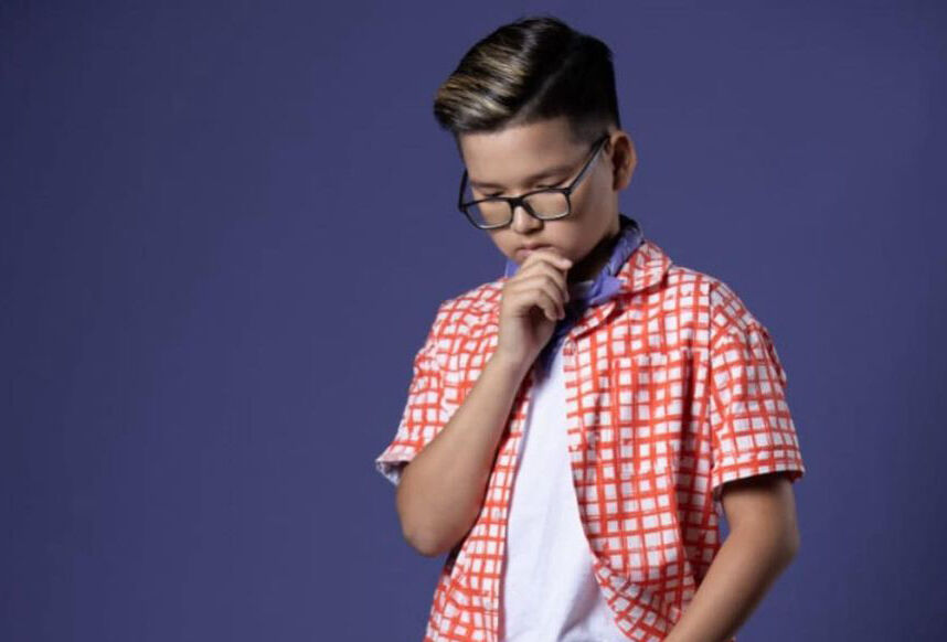 Мал,  да приз взял