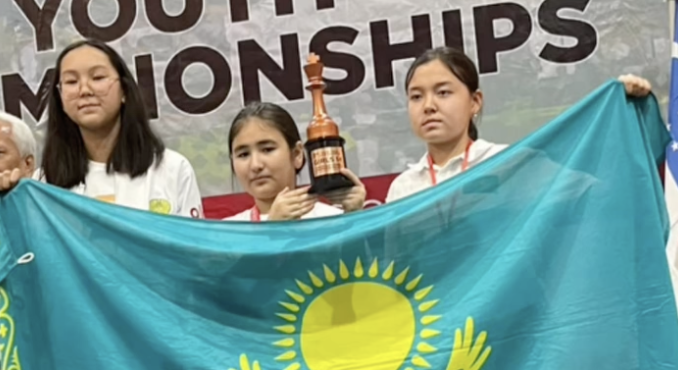 Казахстанские шахматистки заняли 3 место на чемпионате в Индонезии
