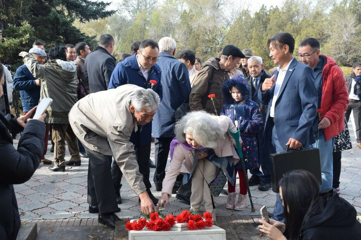 Праздник  как повод