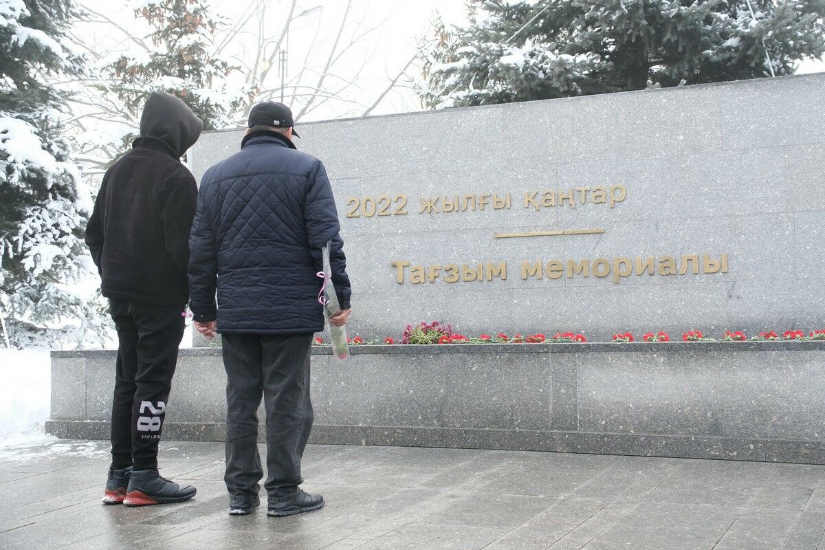 В Алматы почтили память жертв январских событий – Фото №9