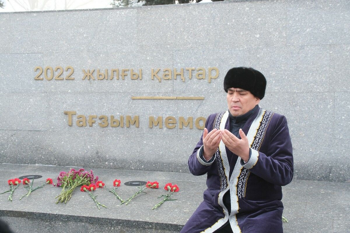 В Алматы почтили память жертв январских событий – Фото №7