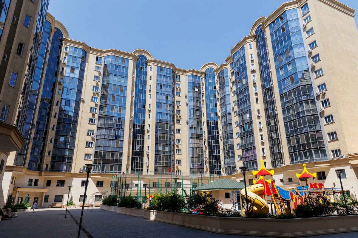 Как  зарождалось двоевластие