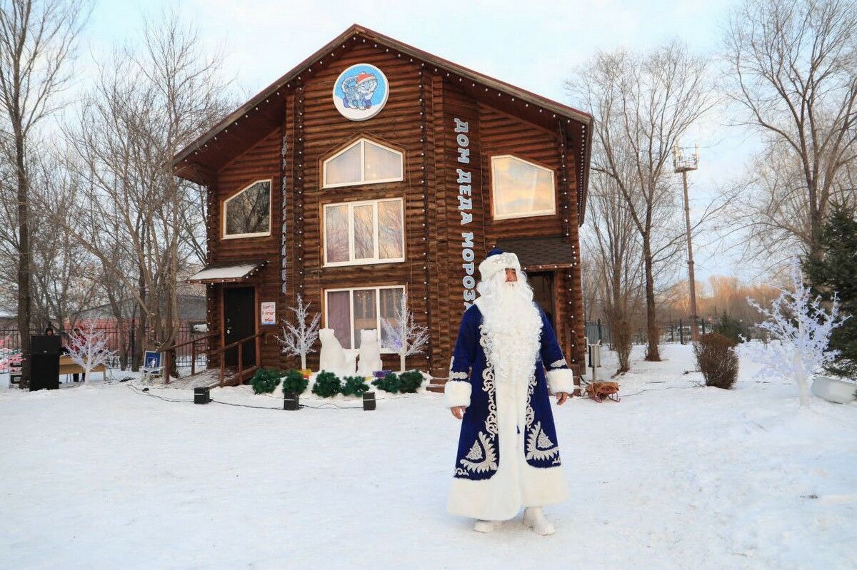 Он же Санта, он же Дед Мороз