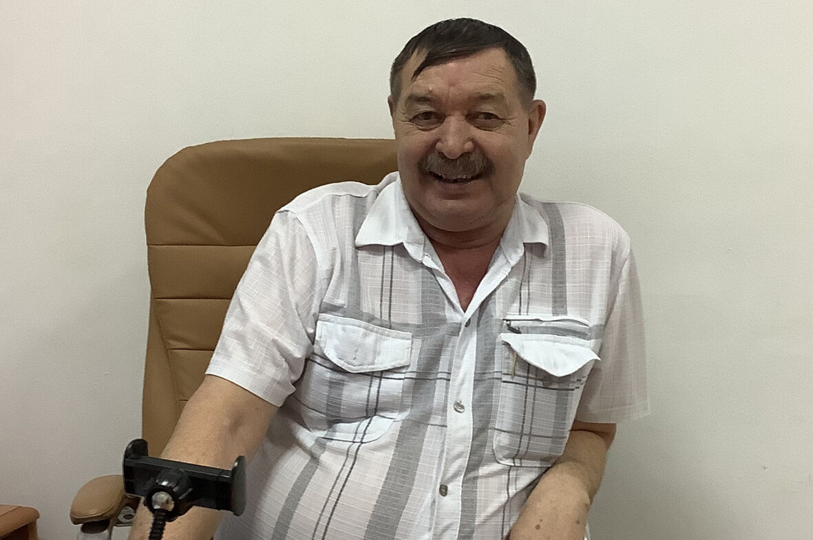 Вся надежда  на Деда Мороза  и “Талибан”