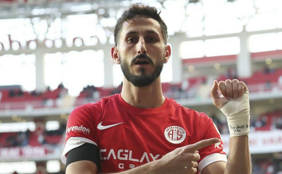 Нефутбольные страсти