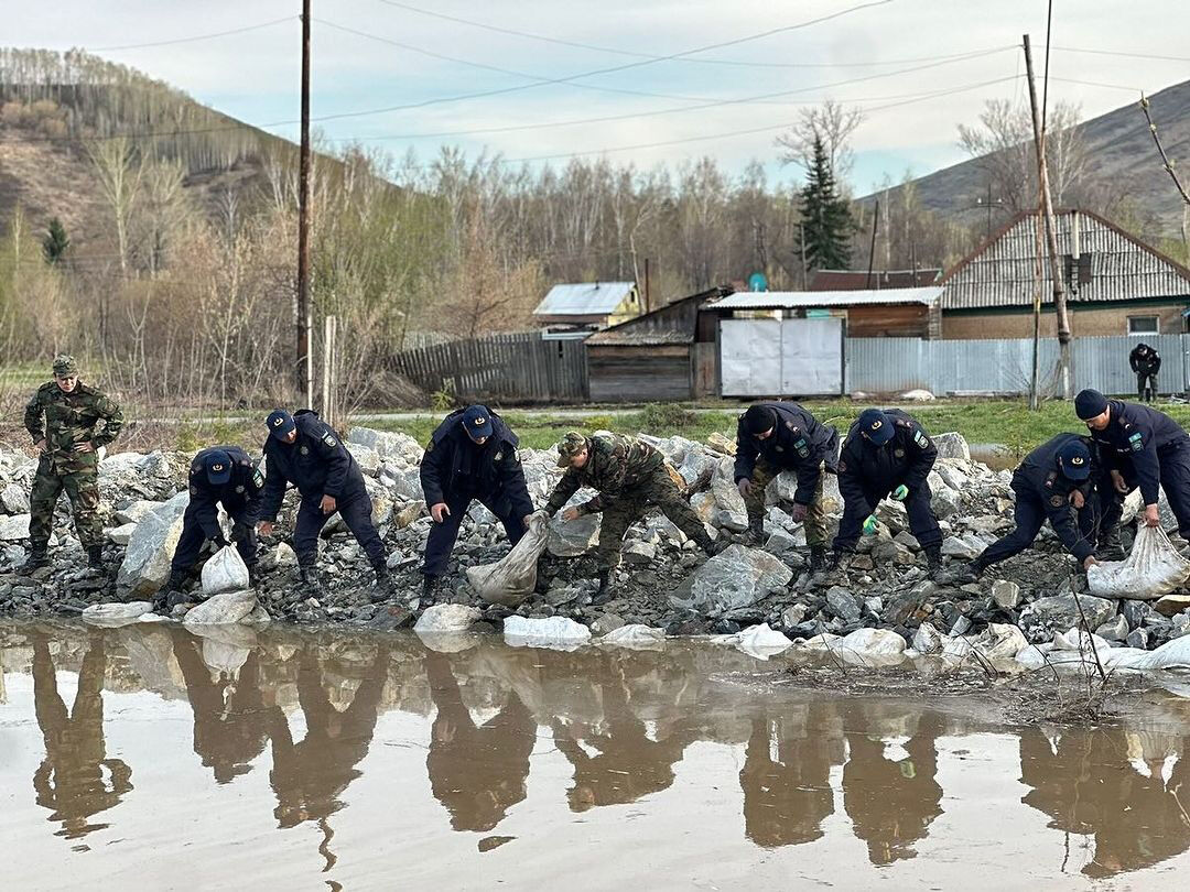 Широка река...