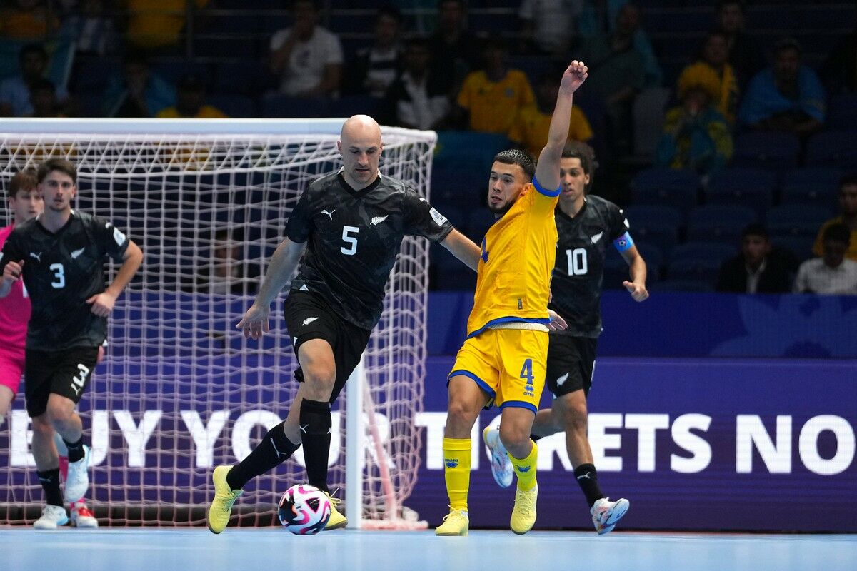 Напоролись на лидера