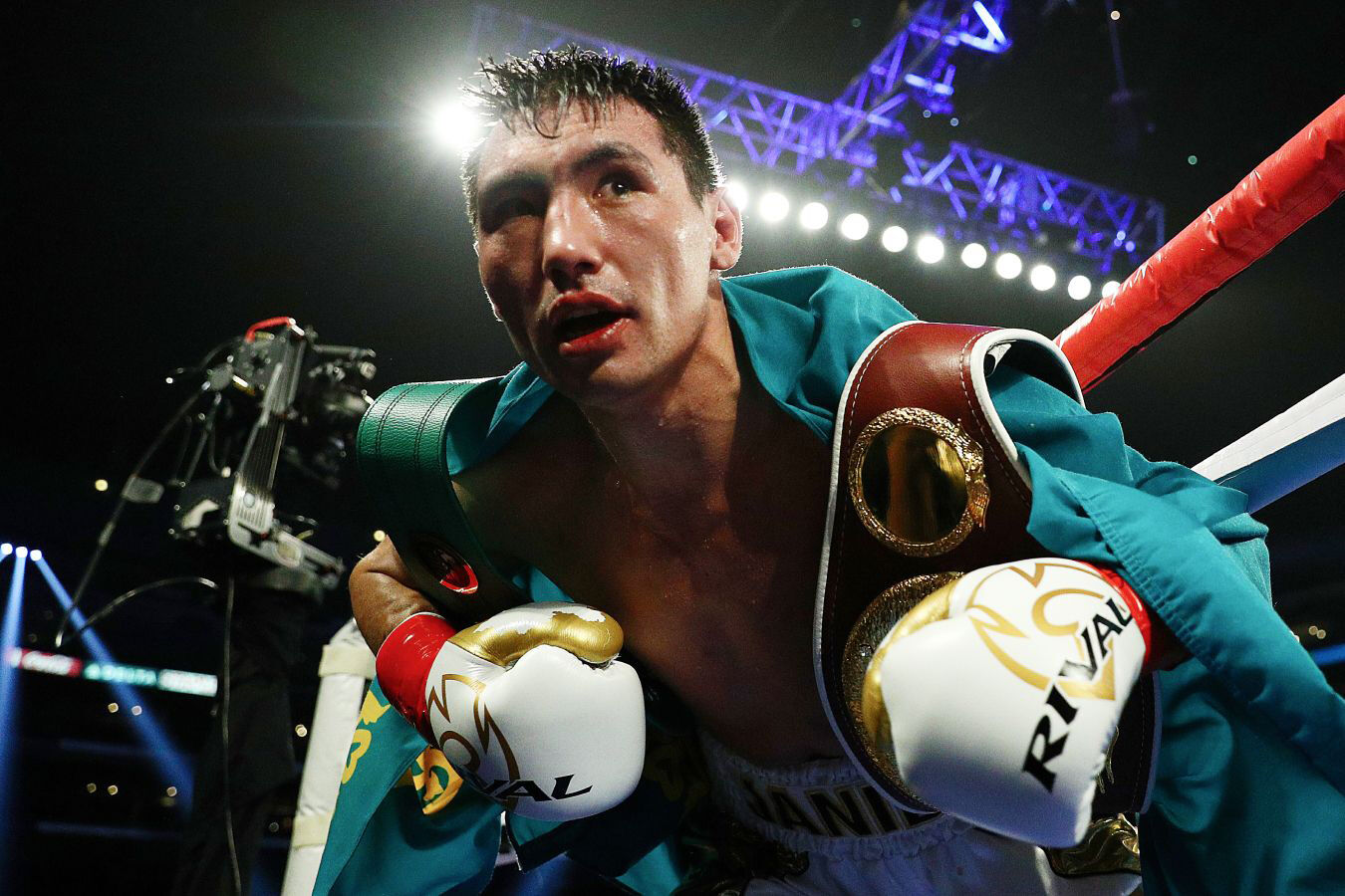 Кто кого боится?