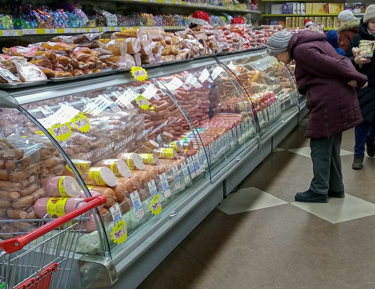 50% расходов казахстанцев по прежнему приходится на продукты – Жумангарин