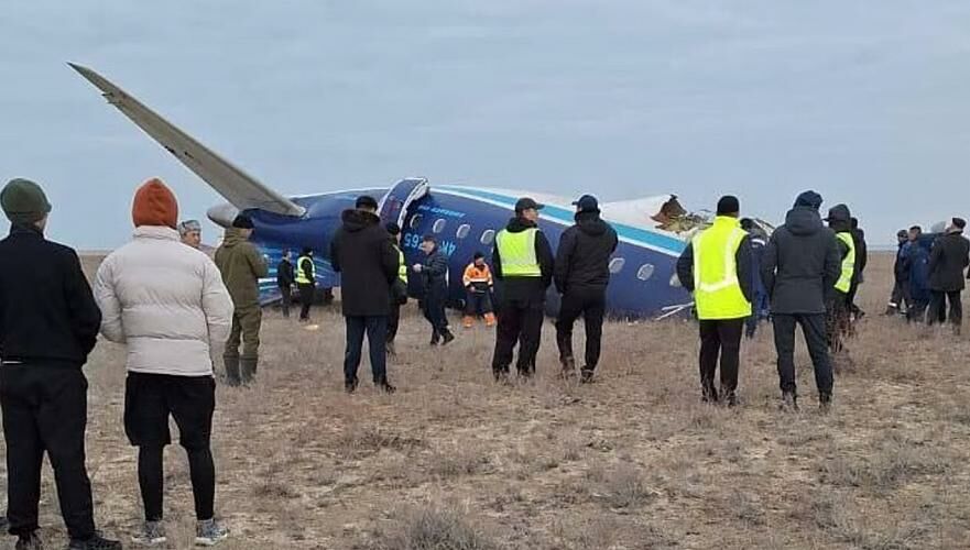 Актау 14 выживших доставили в больницу с места авиакатастрофы близ Актау