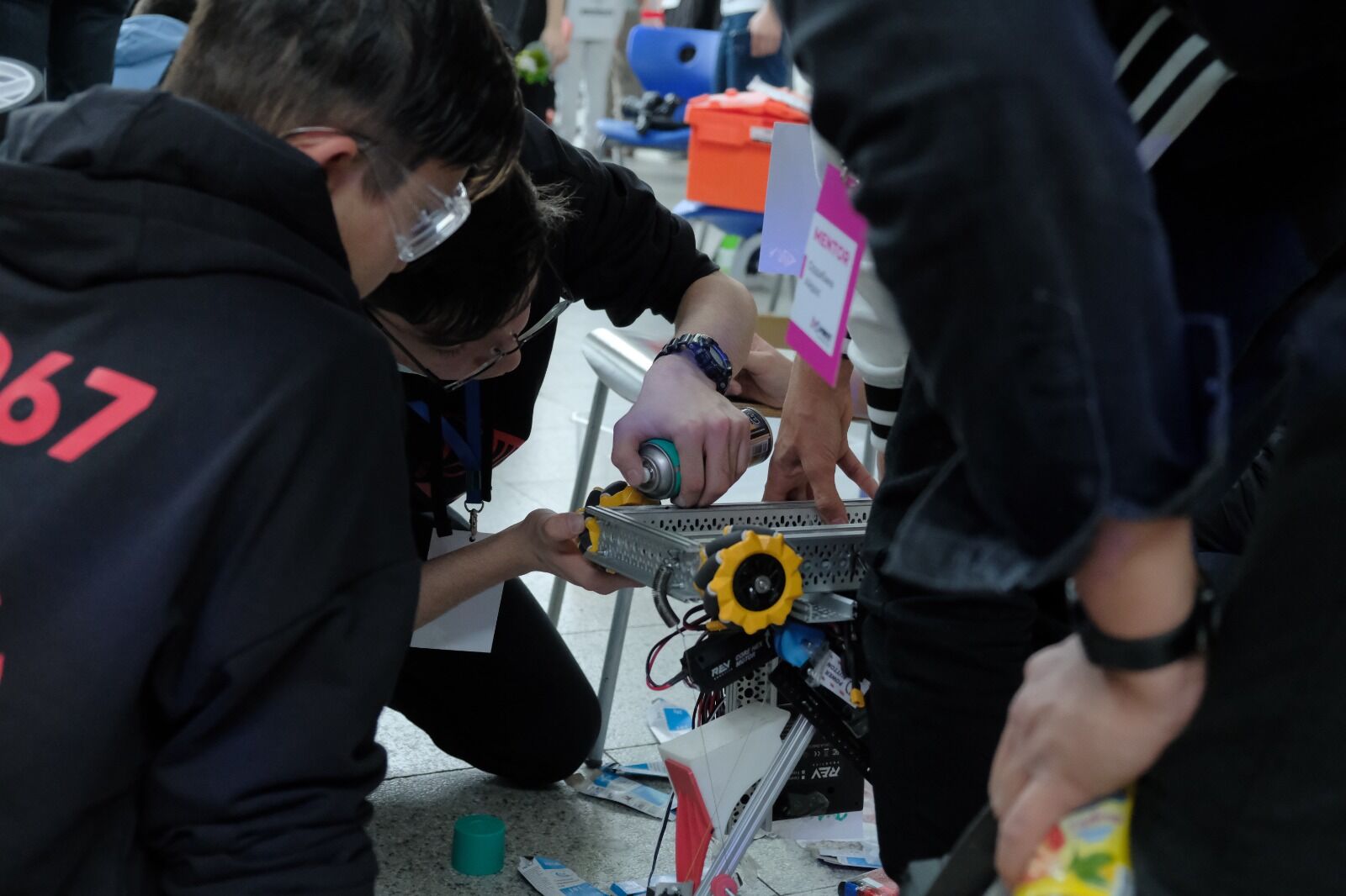 Модель есть - инженеров нет