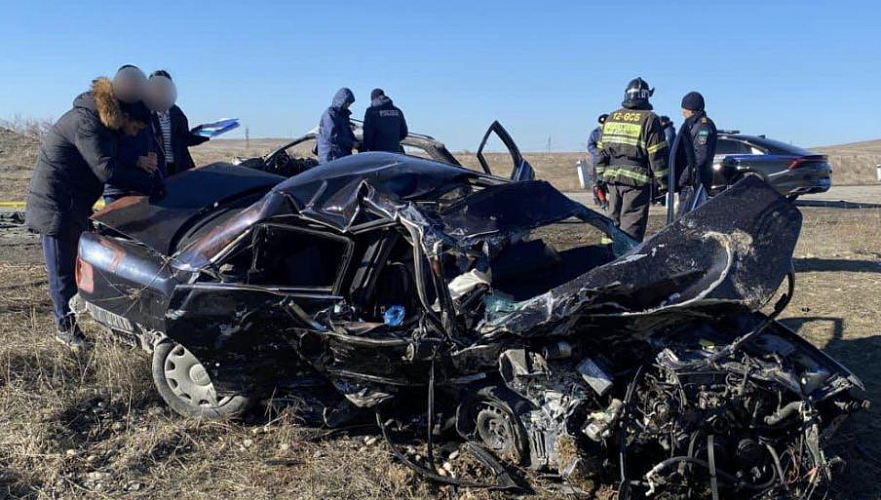 Шестеро погибли и четверо пострадали в ДТП с легковушками в Туркестанской области