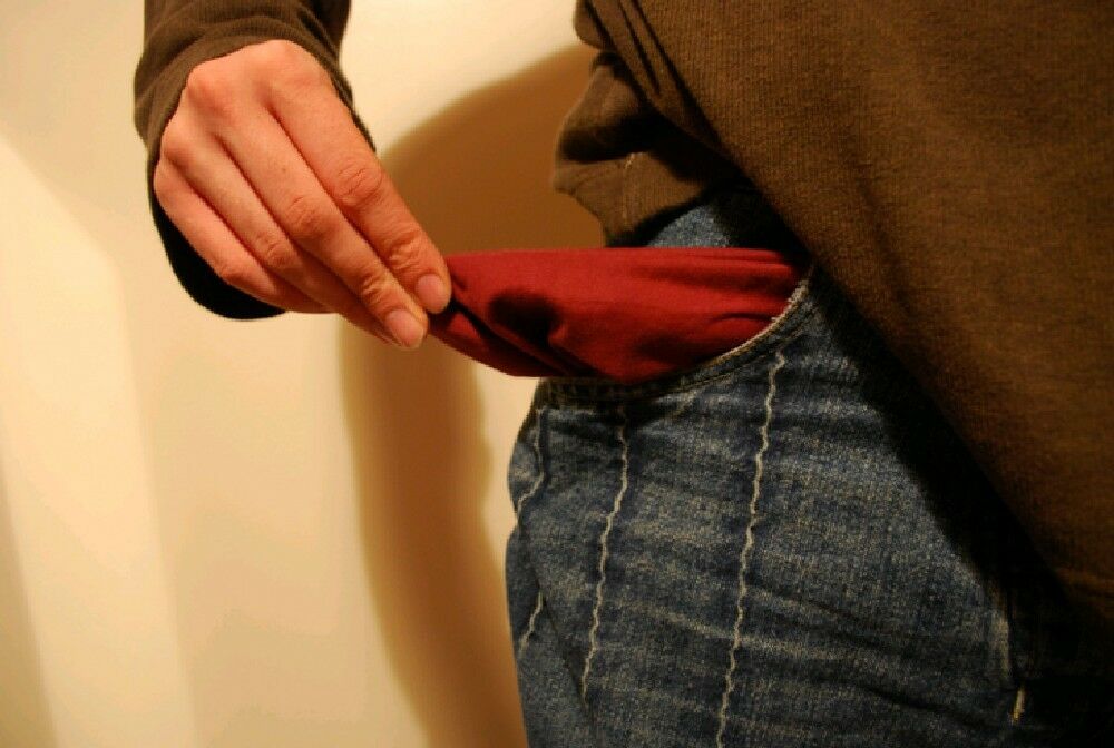 Около 17 млрд тенге задолжали «алиментщики» казахстанским детям