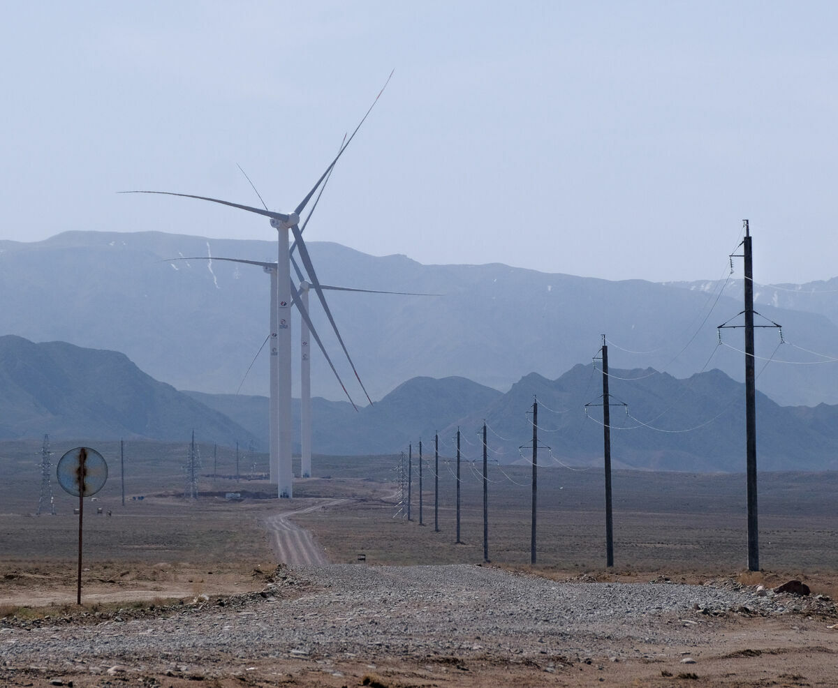 Две ветроэлектростанции мощностью 2 ГВт построят в Жамбылской области