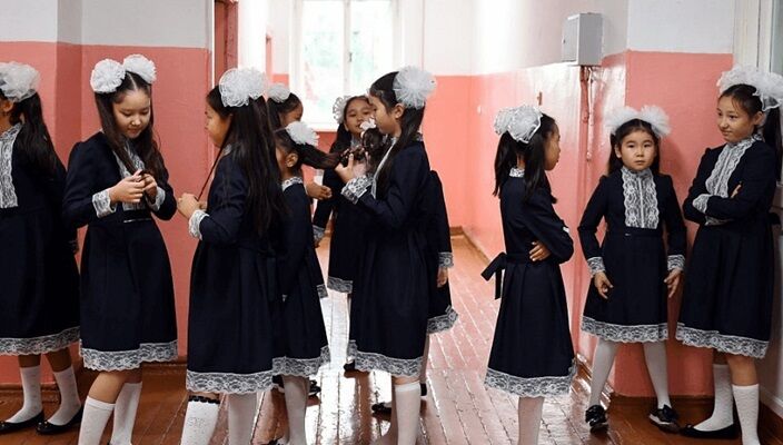 Более 70% первоклассников в 2025 году начнут обучение на казахском языке