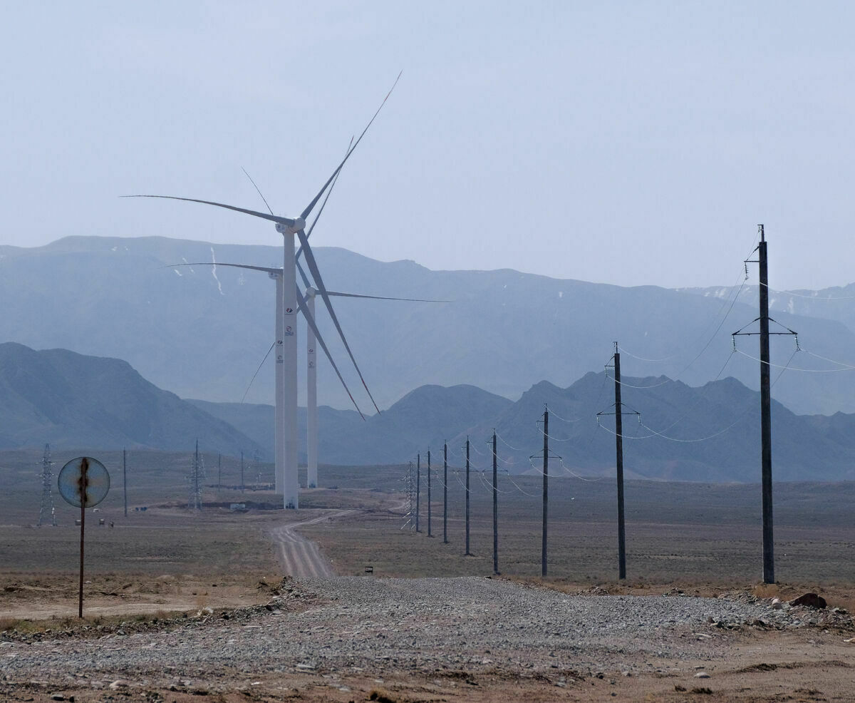 Сенат одобрил соглашение с ОАЭ о строительстве ветровых электростанций в Казахстане