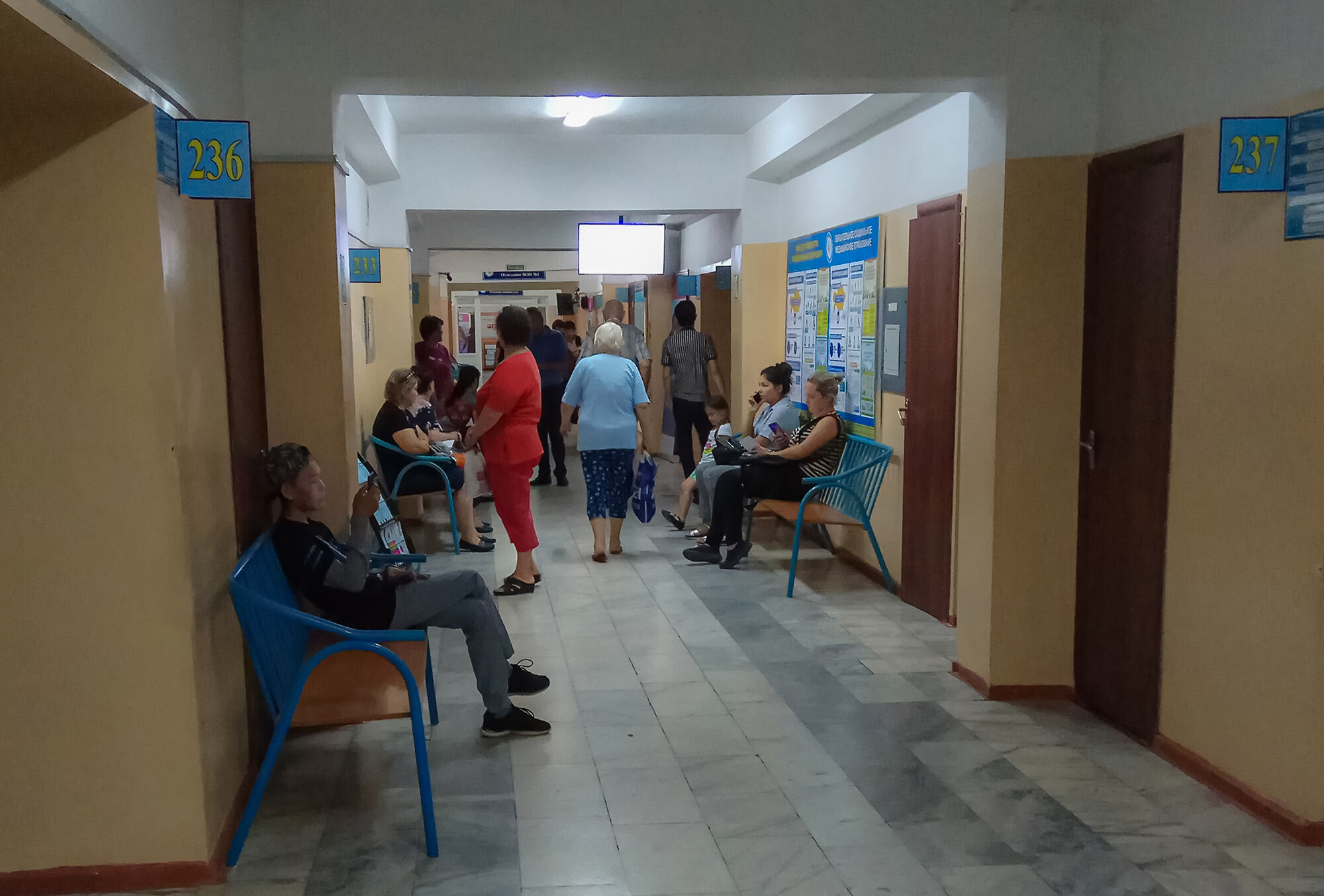 Депутаты - чиновникам: Разрешите вас поправить