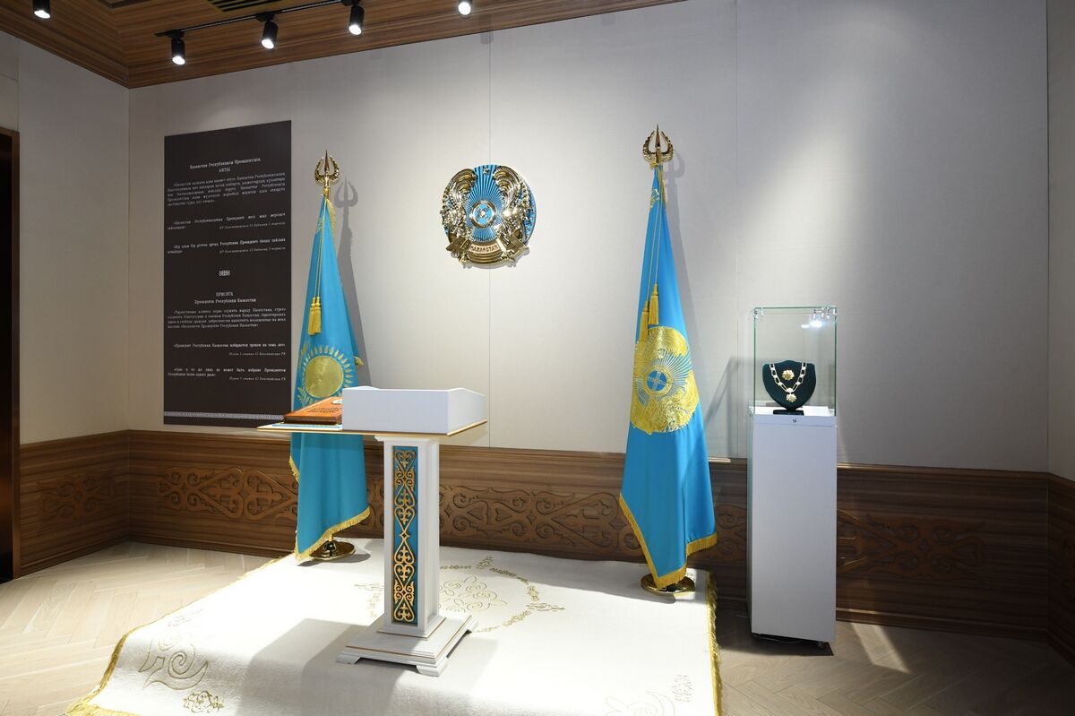 Первый среди главных