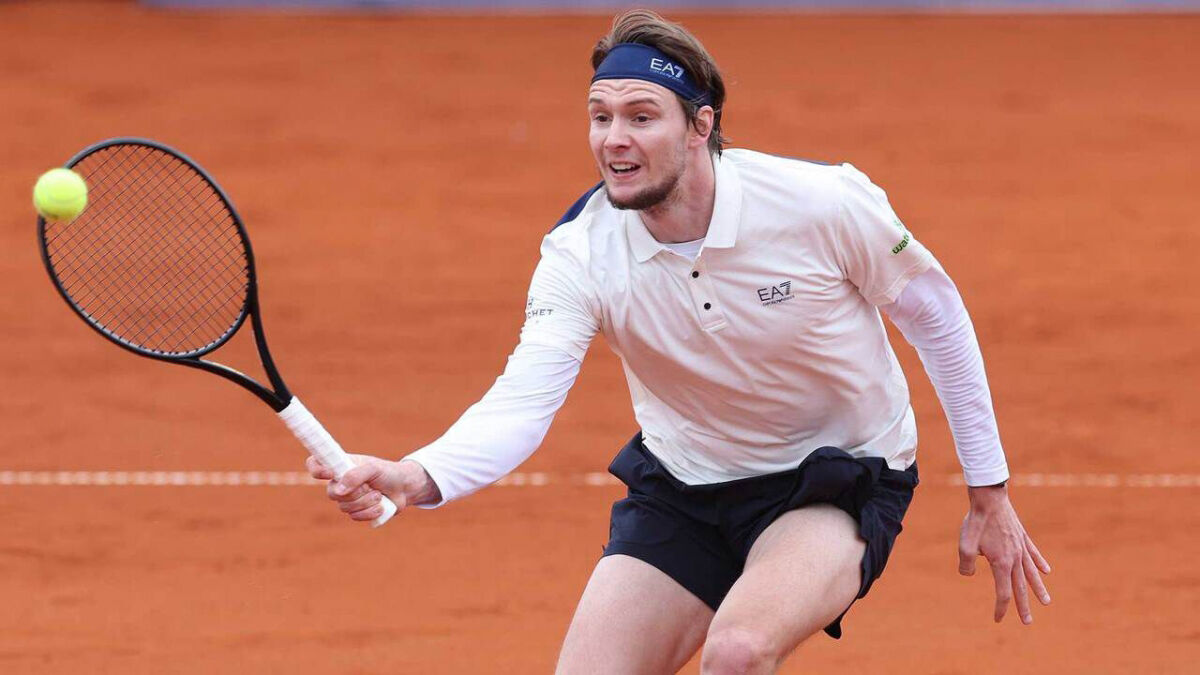 Победный шаг