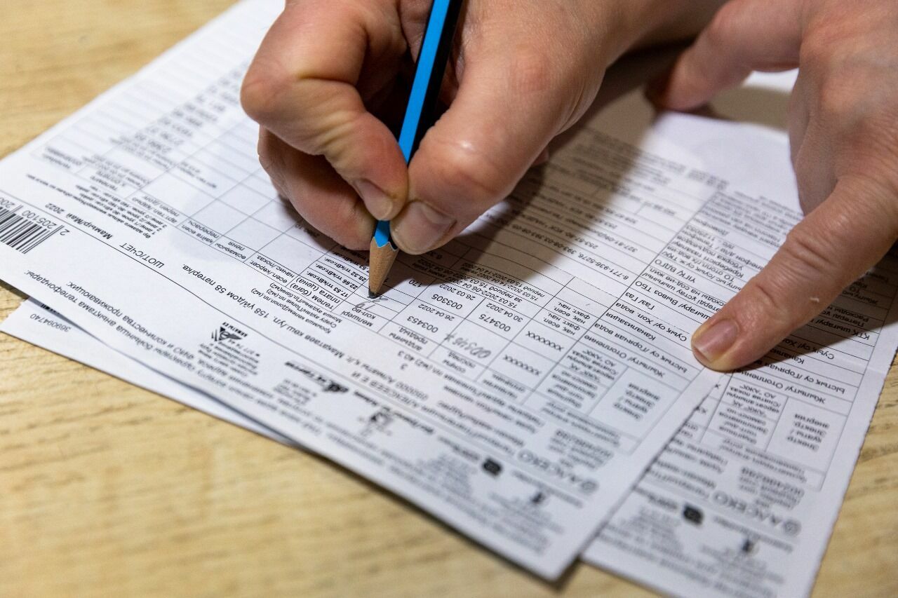 А качество хромает