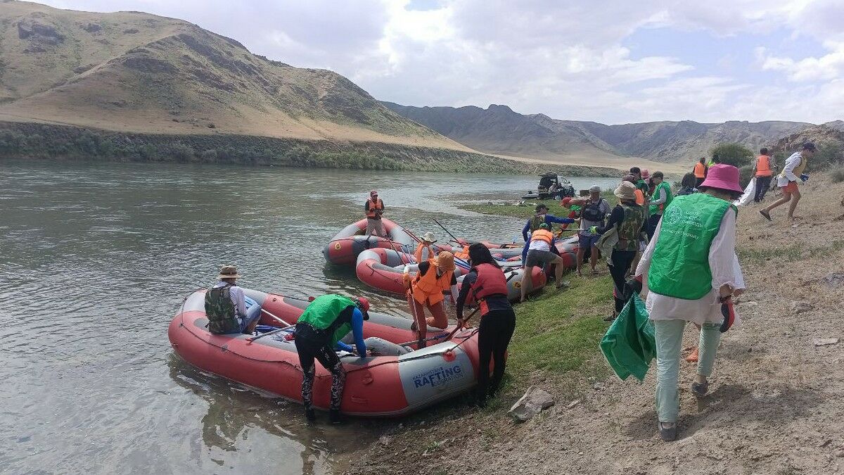 Можешь плыть - увози мусор