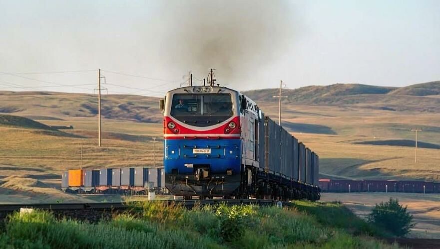 Сразу два случая наездов поездов на скот произошло за сутки в Казахстане