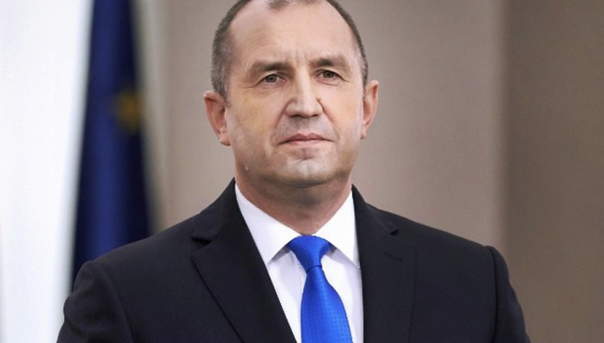 Казахстан с официальным визитом посетит президент Болгарии