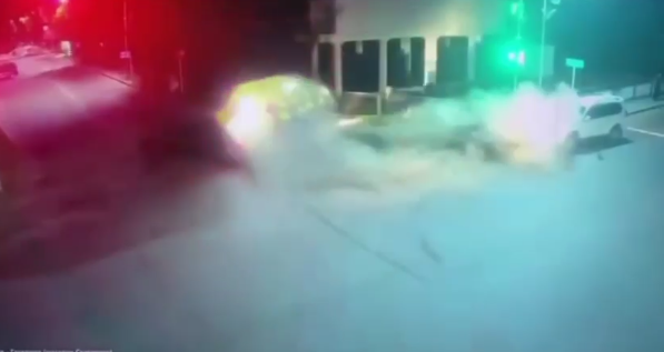 Скорая помощь перевернулась в результате ДТП в Жетысу