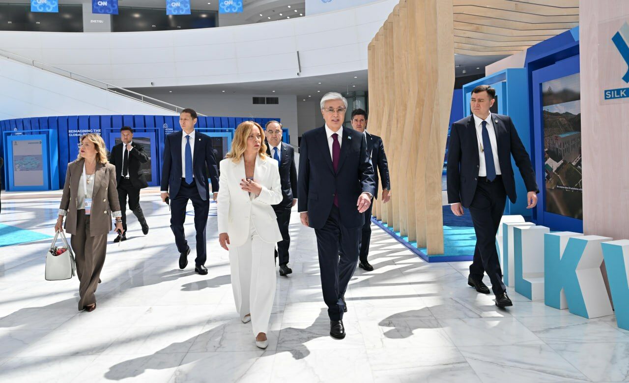 Токаев и Мелони приняли участие в специальной сессии Международного форума Астана