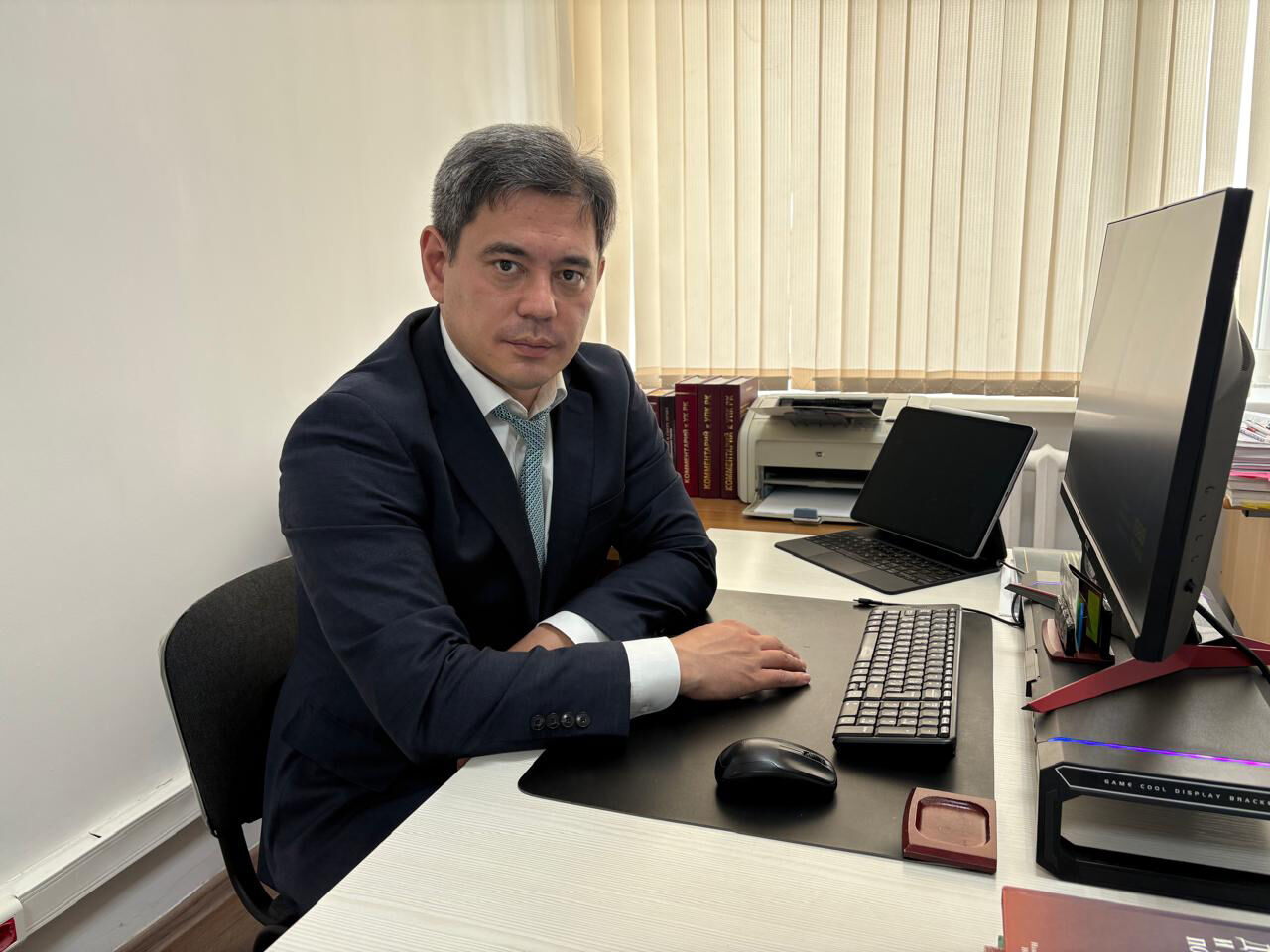 Земля на ладони